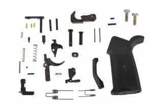 The Aero Precision MOE Complete AR15 Lower Parts kit comes with a pistol grip and fire control group